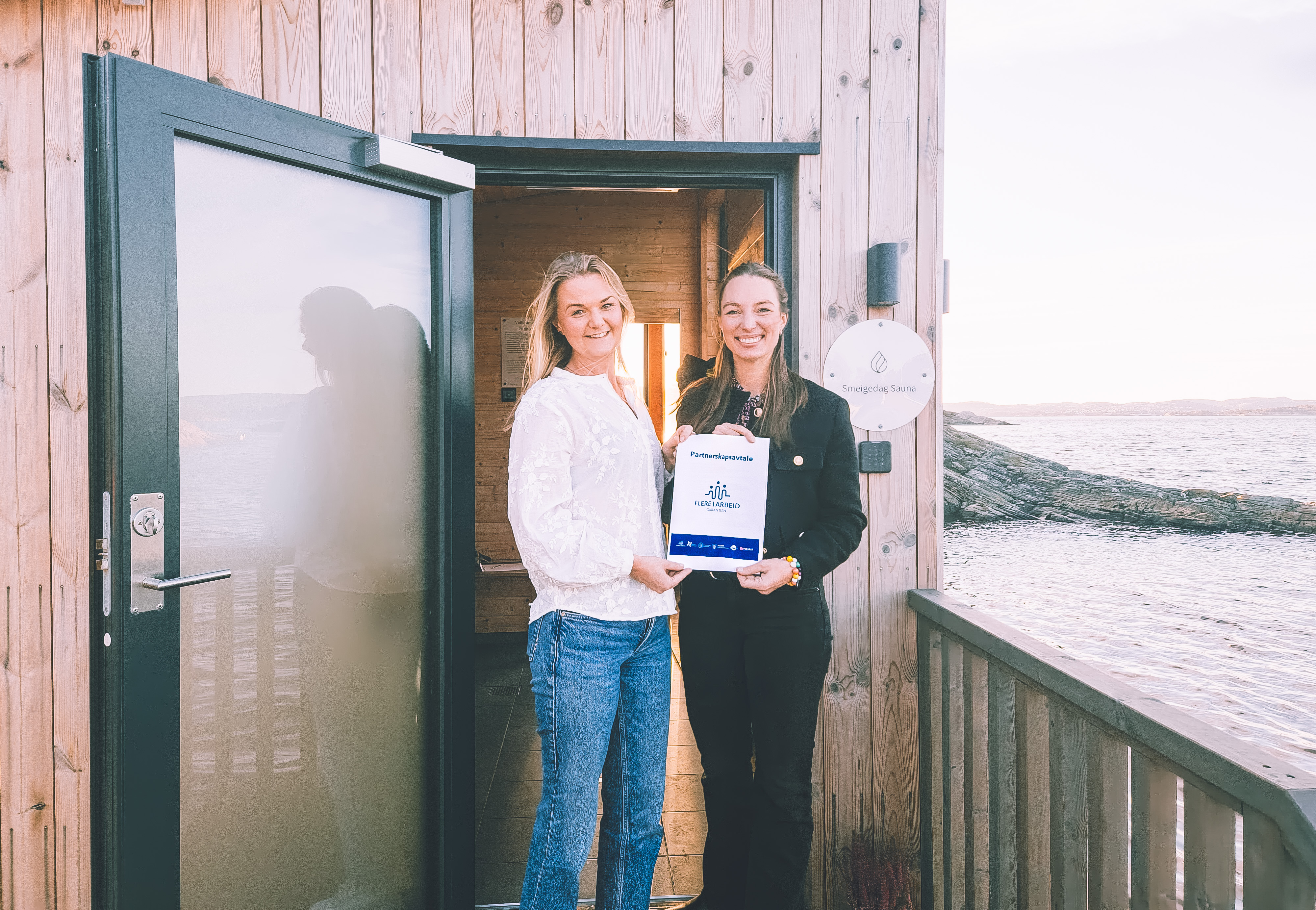 Signering Flere i arbeid-garanti_Smeigedag Sauna_Henrik Kyte Assmann (1 av 1).jpg